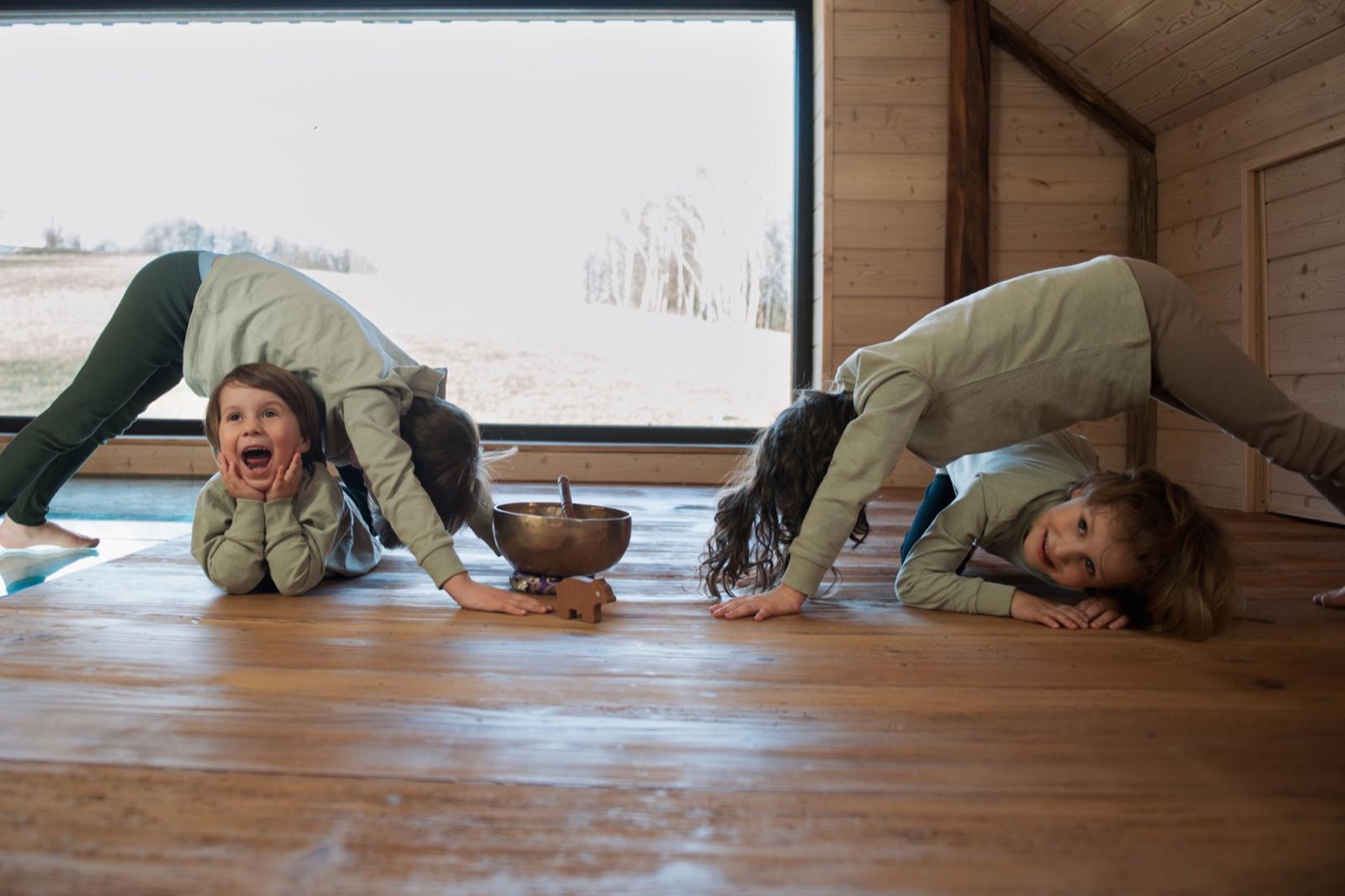 Kinder beim Yoga Workshop